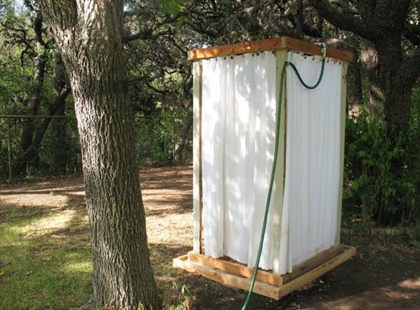 Outdoor Shower Curtain Ideas 5