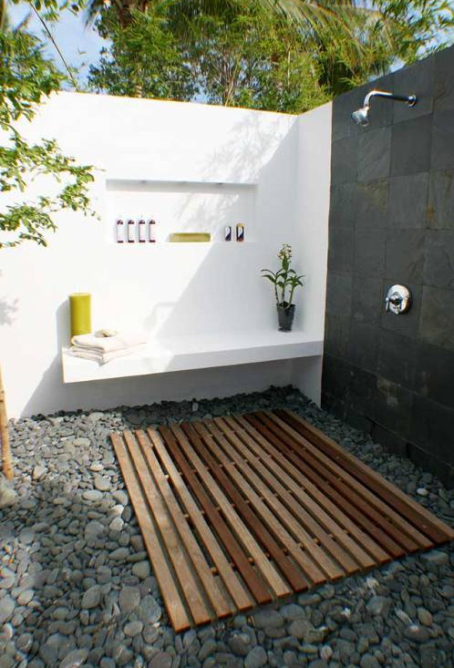 Outdoor Shower Drainage Ideas3