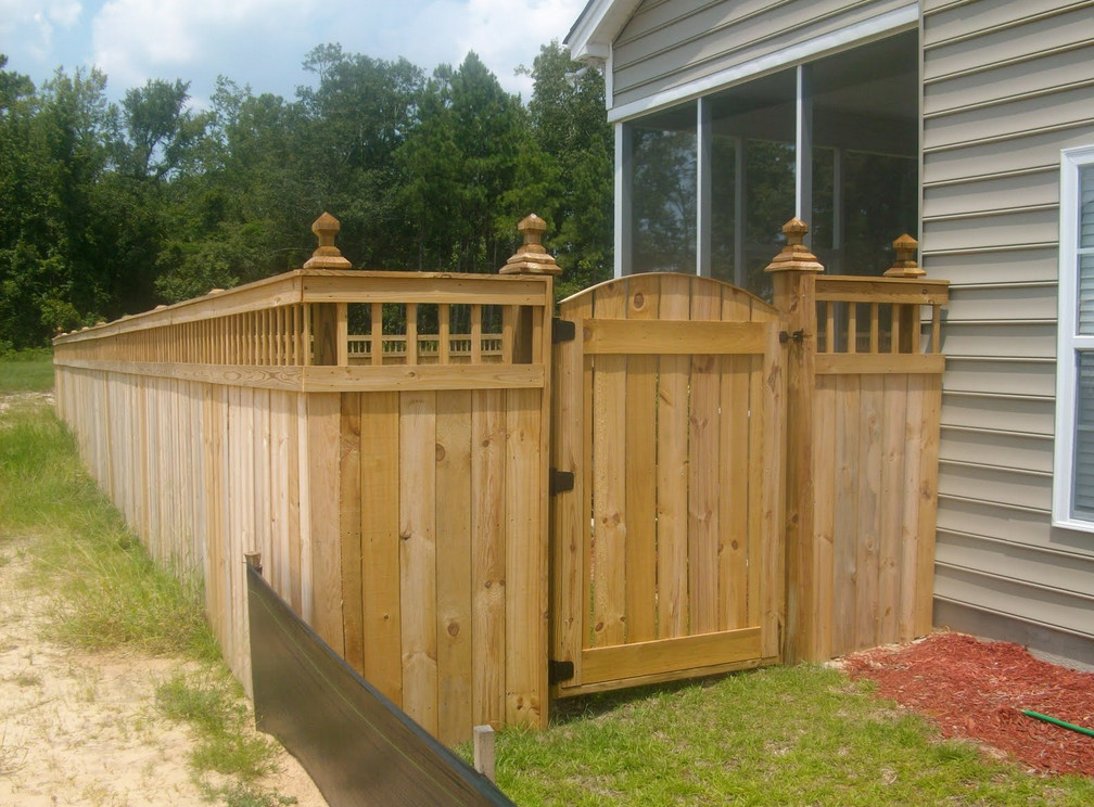 Wood Privacy Fence Gates  2